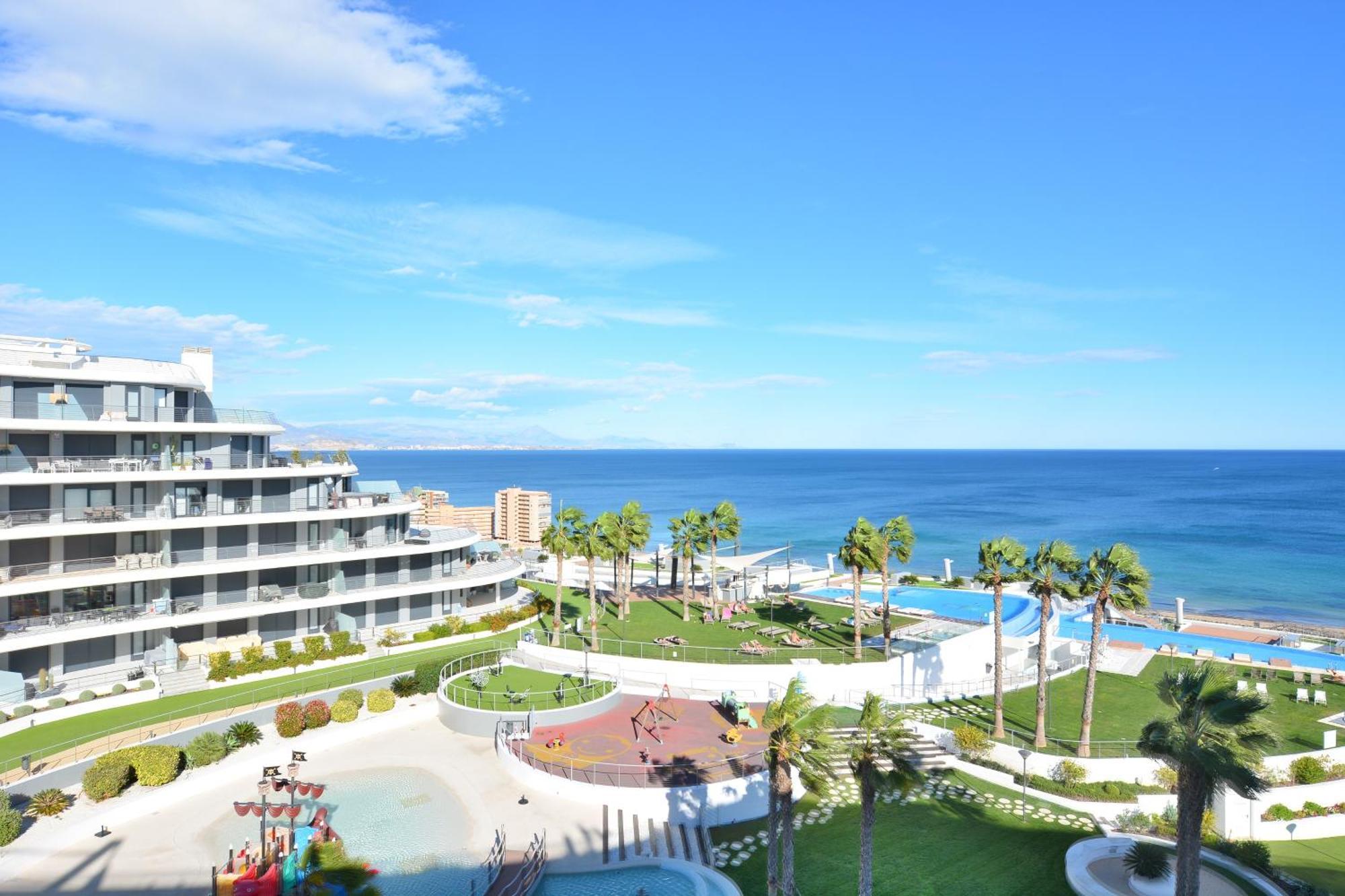 Infinity View Penthouses By Nras アレナレス・デル・ソル 部屋 写真